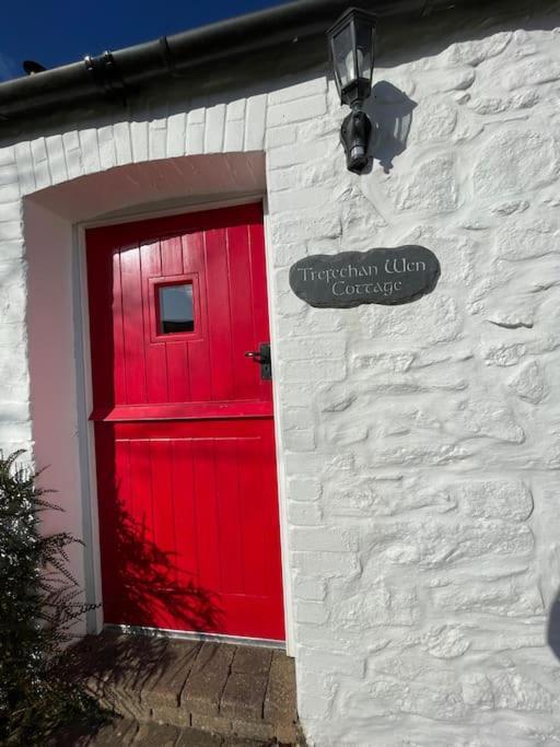 The Dairy @ Trefechan Wen Goodwick Exterior foto